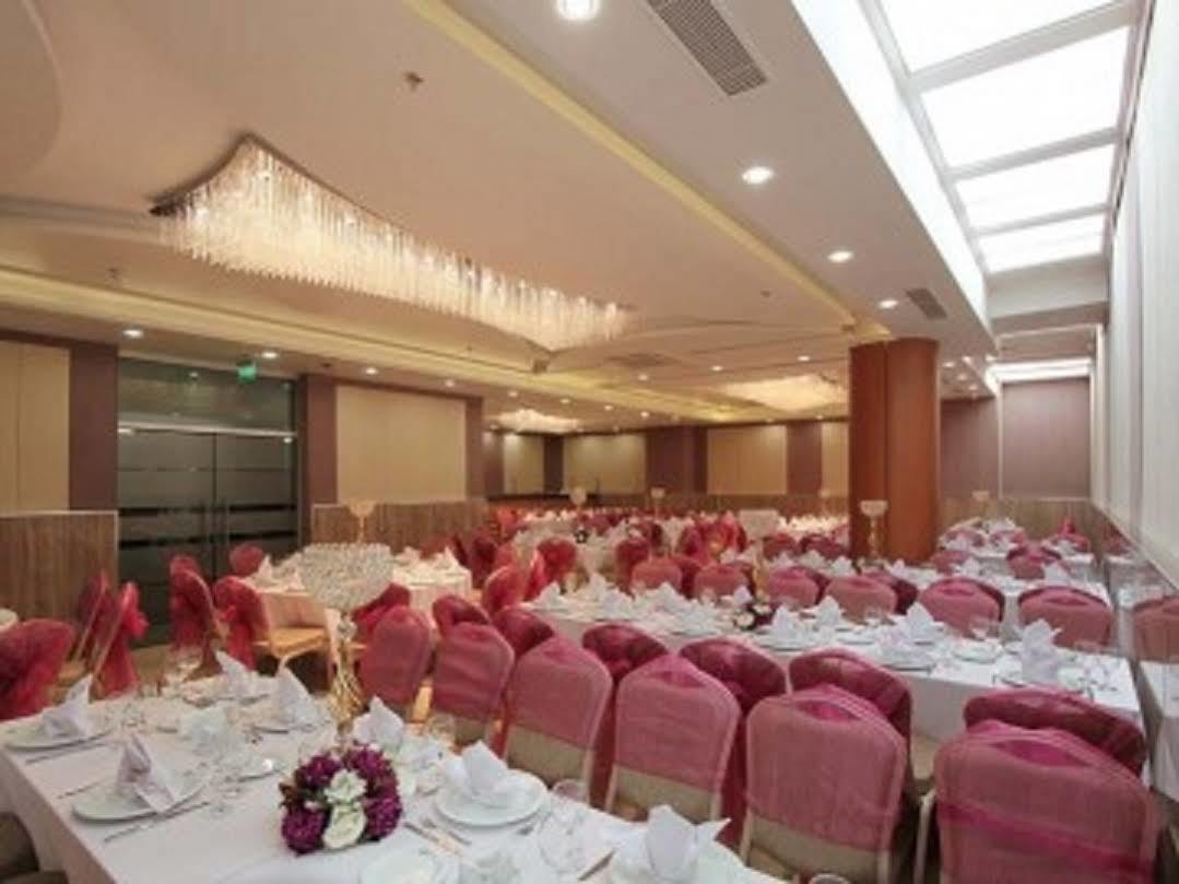 Forum Suite Otel Mersin  Kültér fotó