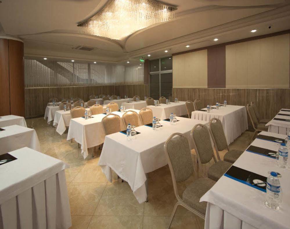 Forum Suite Otel Mersin  Kültér fotó