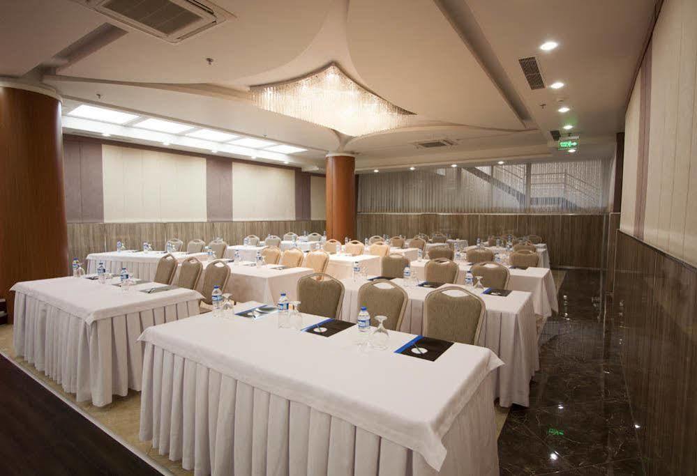 Forum Suite Otel Mersin  Kültér fotó